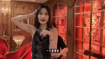 张俪的对手戏演员是黑蛇白蛇张俪新戏对手戏演员太炸！黑蛇白蛇齐上阵，这戏码绝了！