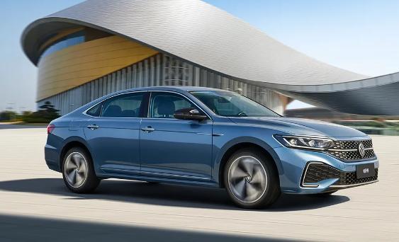 意不意外！2021年，帕萨特在中国卖了11.48万辆2022年，帕萨特在中国