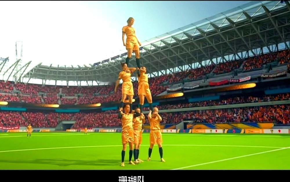 电影圈怪事，别人防盗摄跟防贼一样，周星驰这边却反着来。《热辣滚烫》《飞驰人生