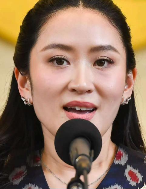 佩通坦有战略上的错误，但是她依旧是一个很不错的政客，一个有担当的丫头。 近期