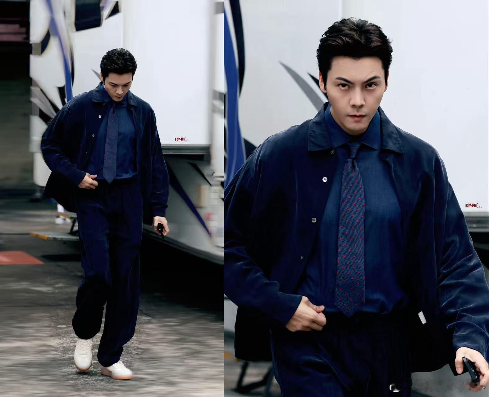 谁给陈伟霆搞的发型陈伟霆熟男感看似随意的发型暗藏小心机，把陈伟霆的硬朗气质衬得