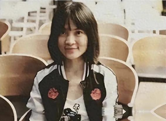 罪有应得！2023年，曾公开威胁“用核武打中国”的武汉大学985女硕士王懿，最终