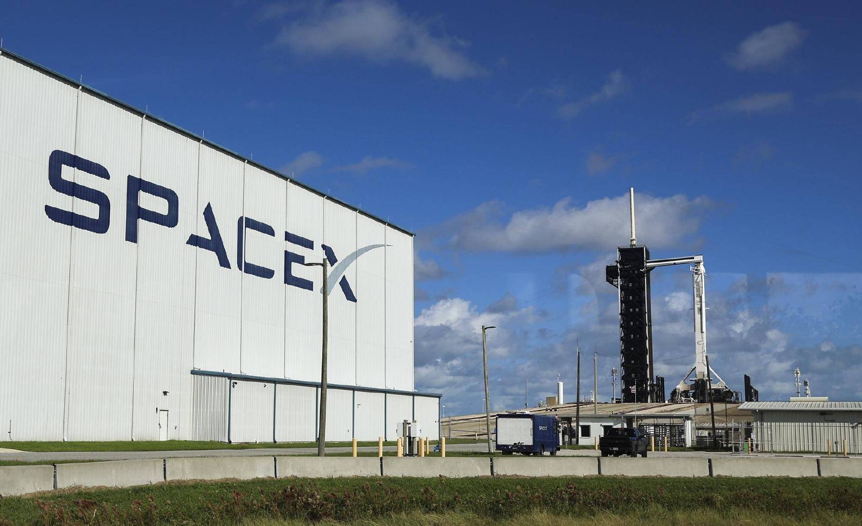 【曝SpaceX将IPO目标估值降至1.8万亿美元】北京时间5月29日