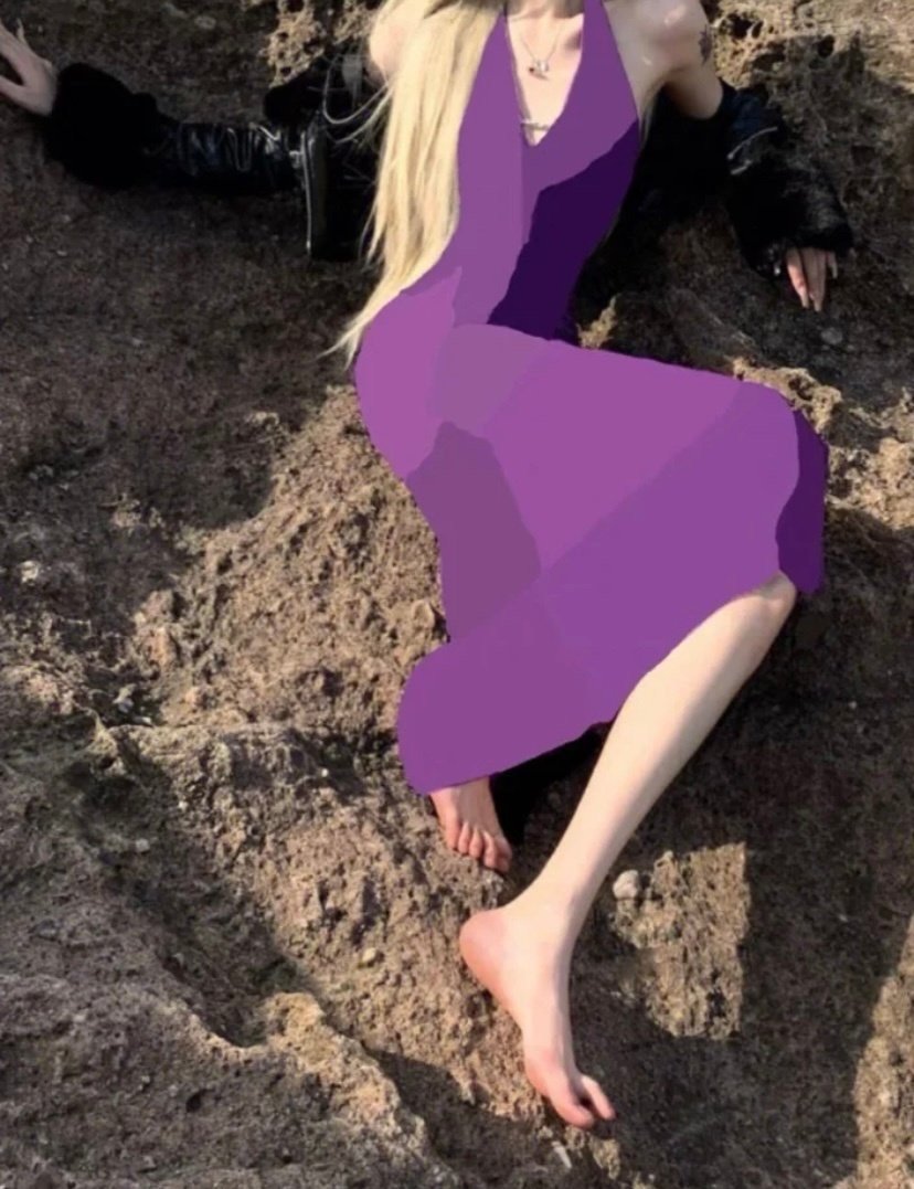 为什么现在的女装都这么抽象了​​​