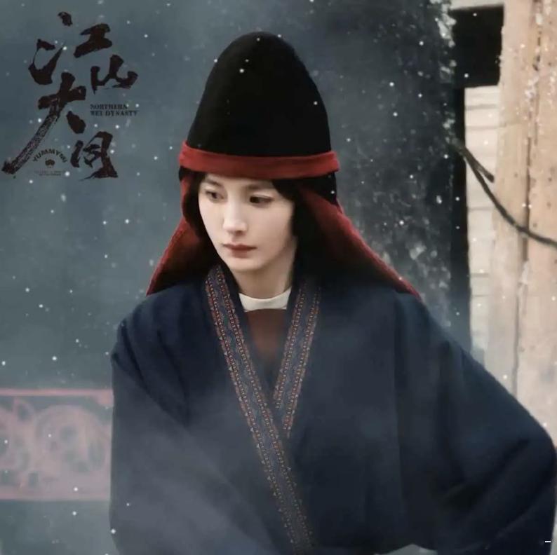 杨幂40岁演14岁少女，能选她肯定是有道理吧😂