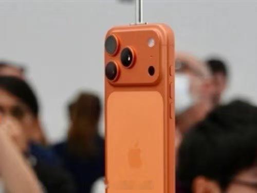 iPhone17这销量属实让人有点意外。均价过万的机子，国内半年卖了2700多