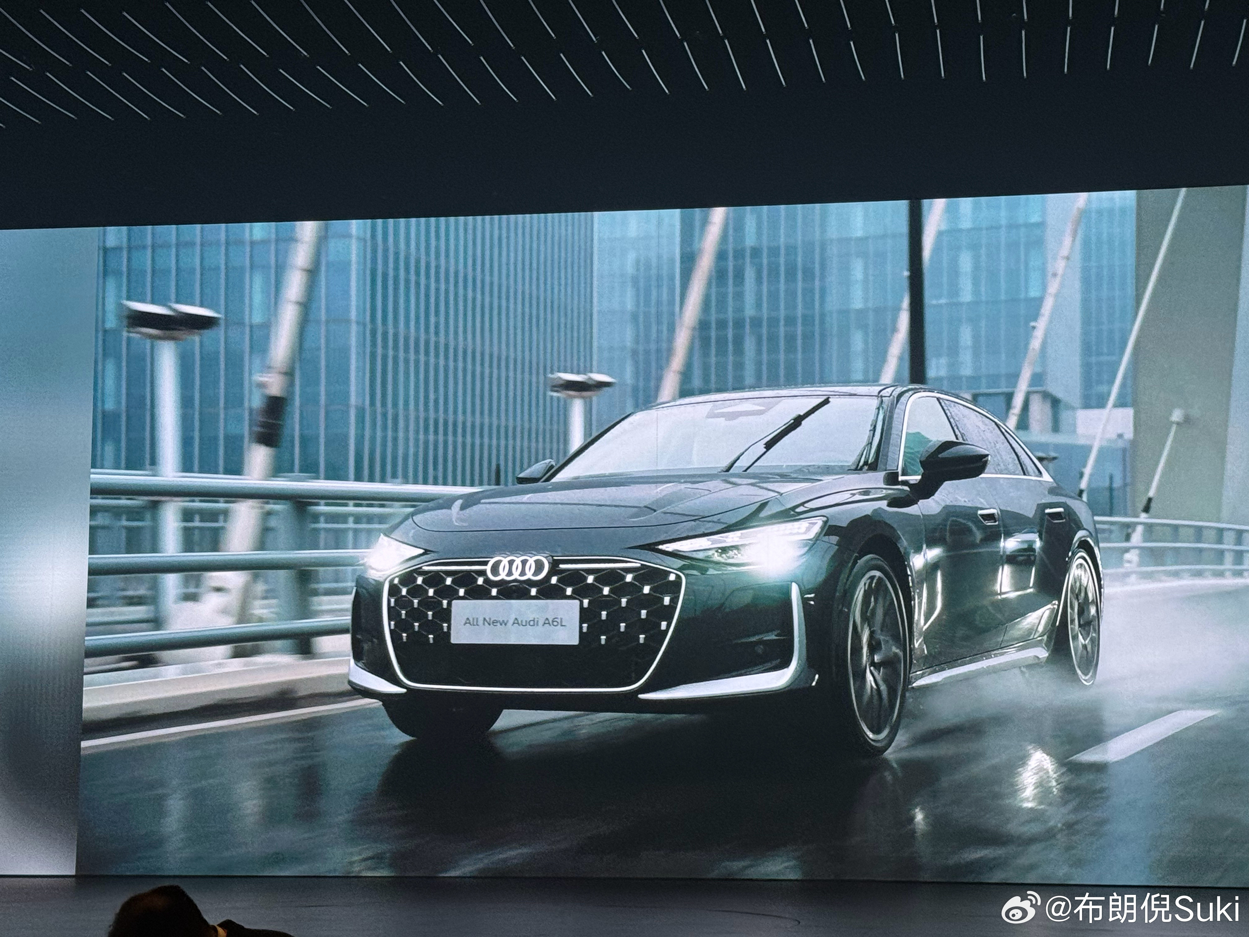 今天新A6L上市，奥迪也玩了个“车全到”，C3到C8，有没有哪一台出现在你的故事