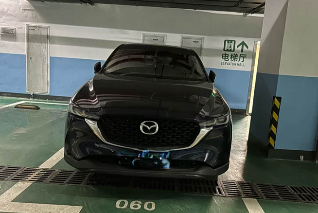 cX-5的车身长度如果加长10厘米左右就完美了马自达cx-5这个车的车身长度如