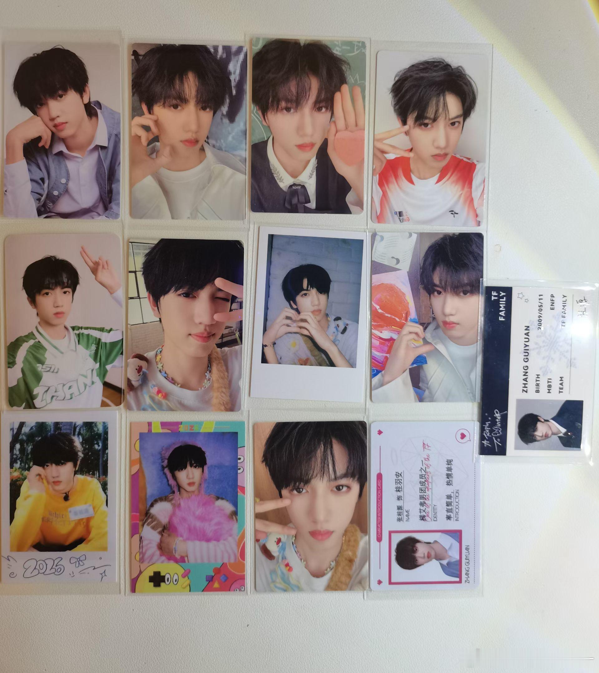 tf家族四代周边中转站路过的宝宝看看还有橹的胸牌+桂的胸牌+手机背夹+小龙妹+
