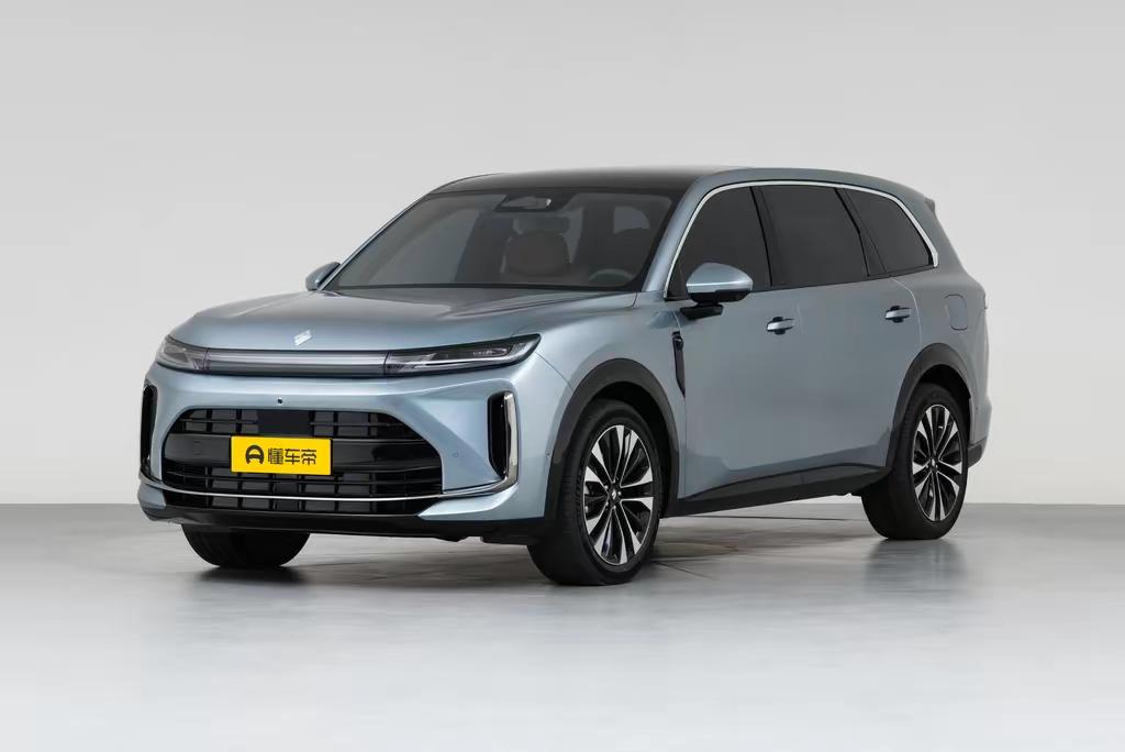 华境S比零跑D19便宜了7万，差了哪些东西？两个车都是大型SUV，尺寸差不多