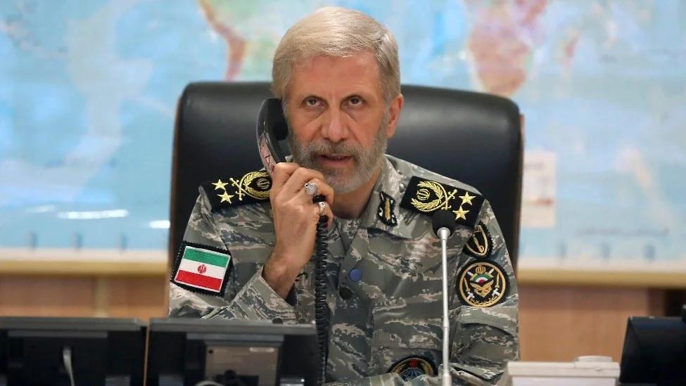 这下乐子大了！伊朗一份声明，把美军那点家底儿当场掀了！别小看这15枚未爆弹，这堆