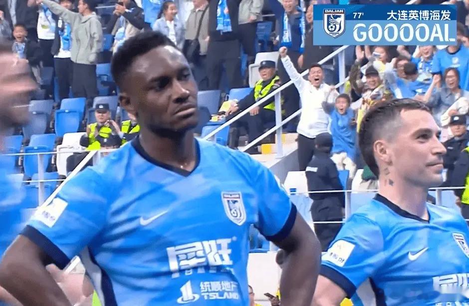 中超-英博2-0送蓉城2连败+跃居第2马莱莱马马杜建功中超2026怡宝中超联