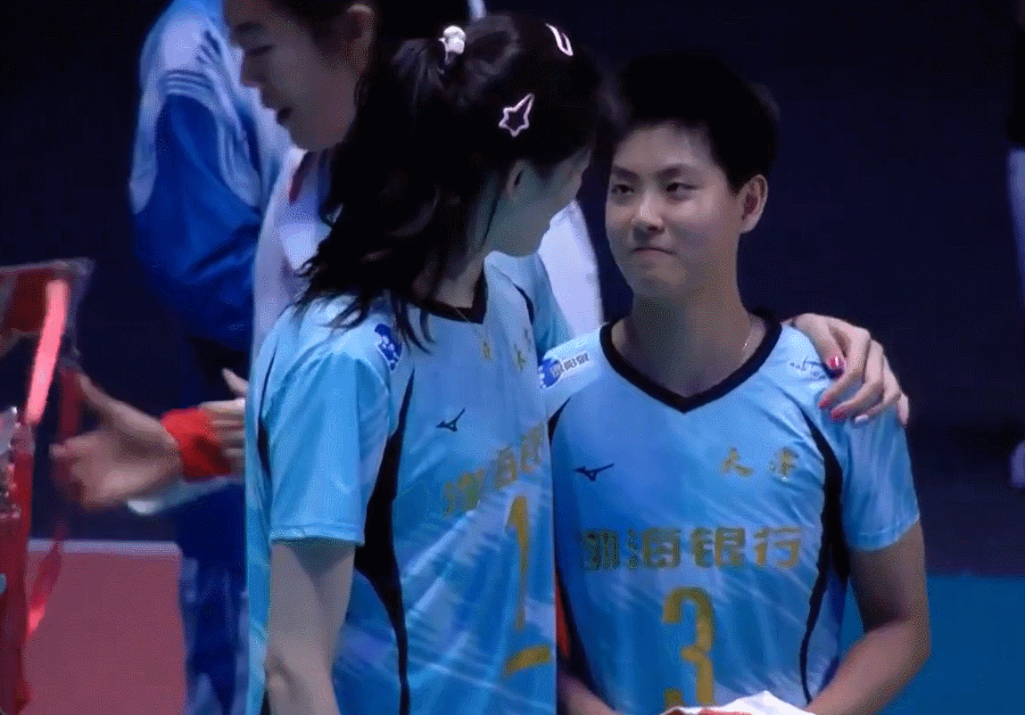 李盈莹表示她即将出国打球。“我下一步要出国打球，需要先把脚伤恢复好，尽快融入国外