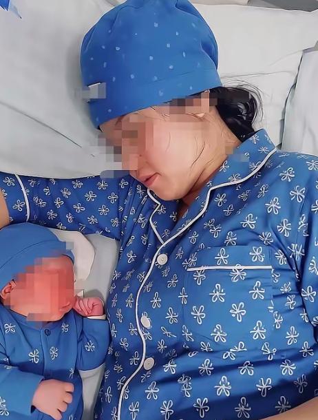 儿媳坐月子，婆婆却跑去旅游，路上意外摔断了腿。一转眼，婆婆反到成了“伤员”，