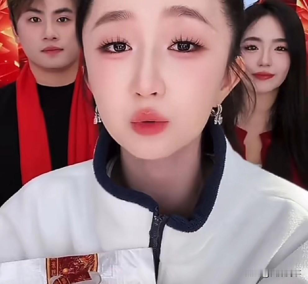 徐婕感恩辛巴初瑞雪让我来到辛选，给我人生道路上不一样的指引！