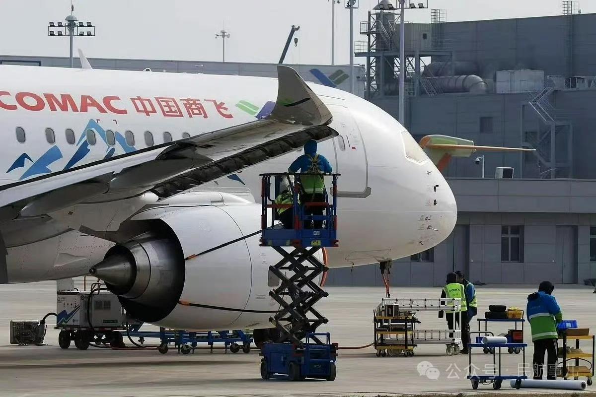 C919高原型更多的细节！这架飞机很轻松的可以飞上青藏高原，未来的量产型号将