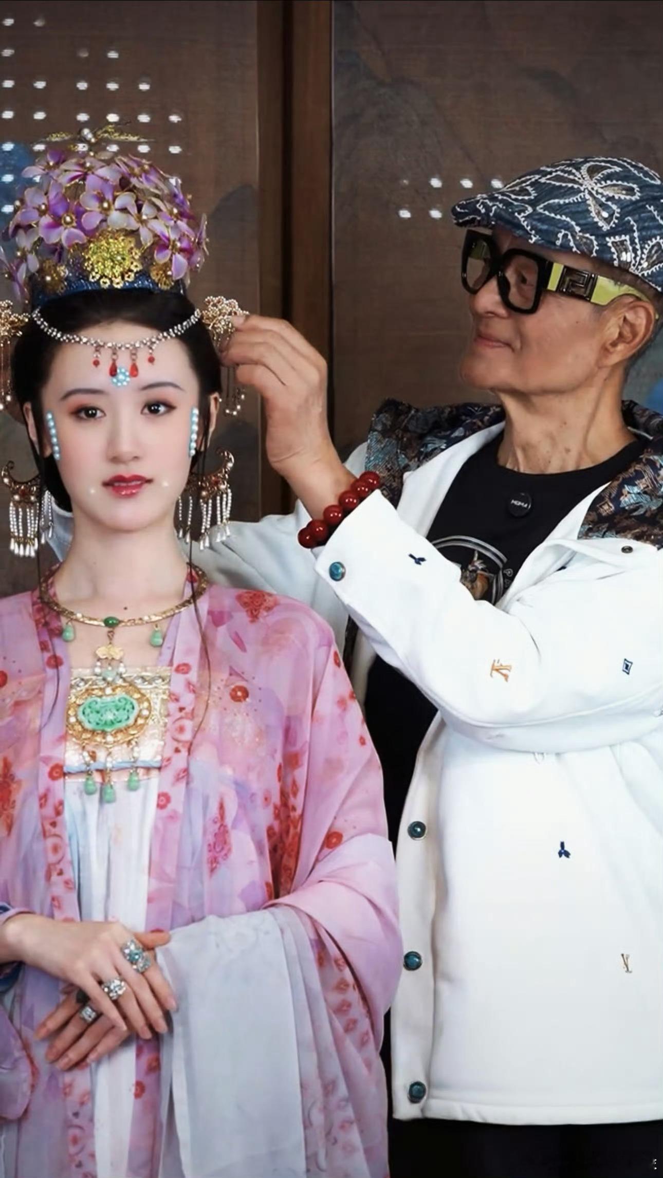 不适合，很难看