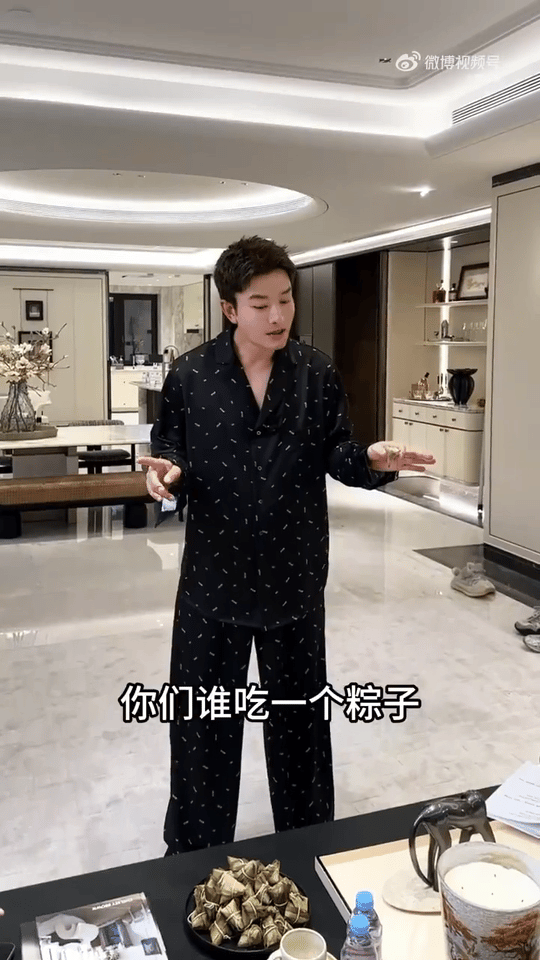 贾乃亮不是我说贾乃亮这样的老板能不能多来点咱公司还缺人嘛