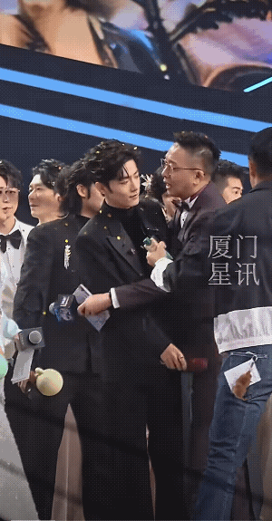 看林海和肖战这一段，确实是林海在和肖战确认啥大好事，然后得到了肖战的肯定，最后肖