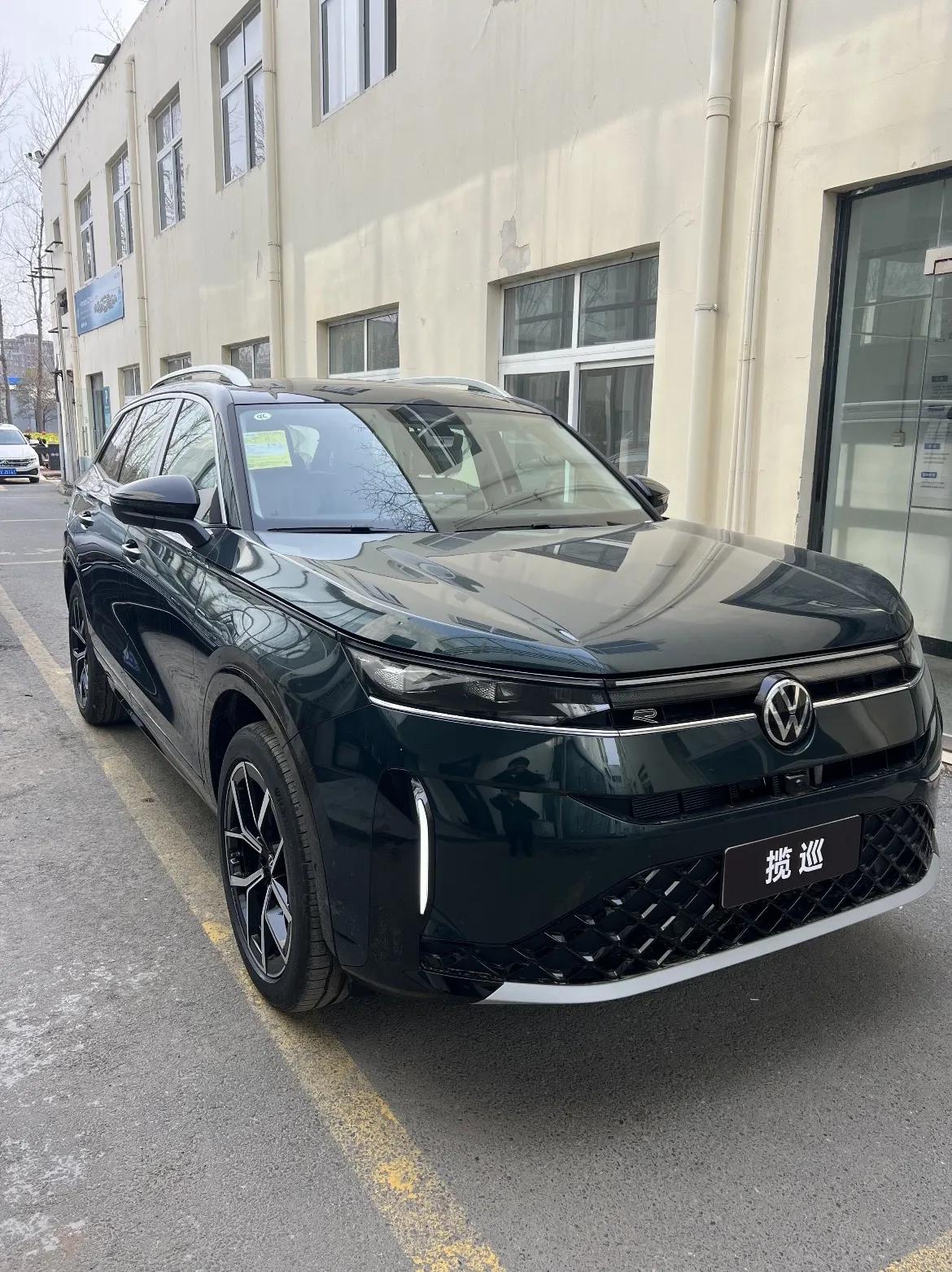 一汽-大众全新揽巡正式上市，以硬核产品力重塑中大型SUV市场标杆，凭借空间、动力