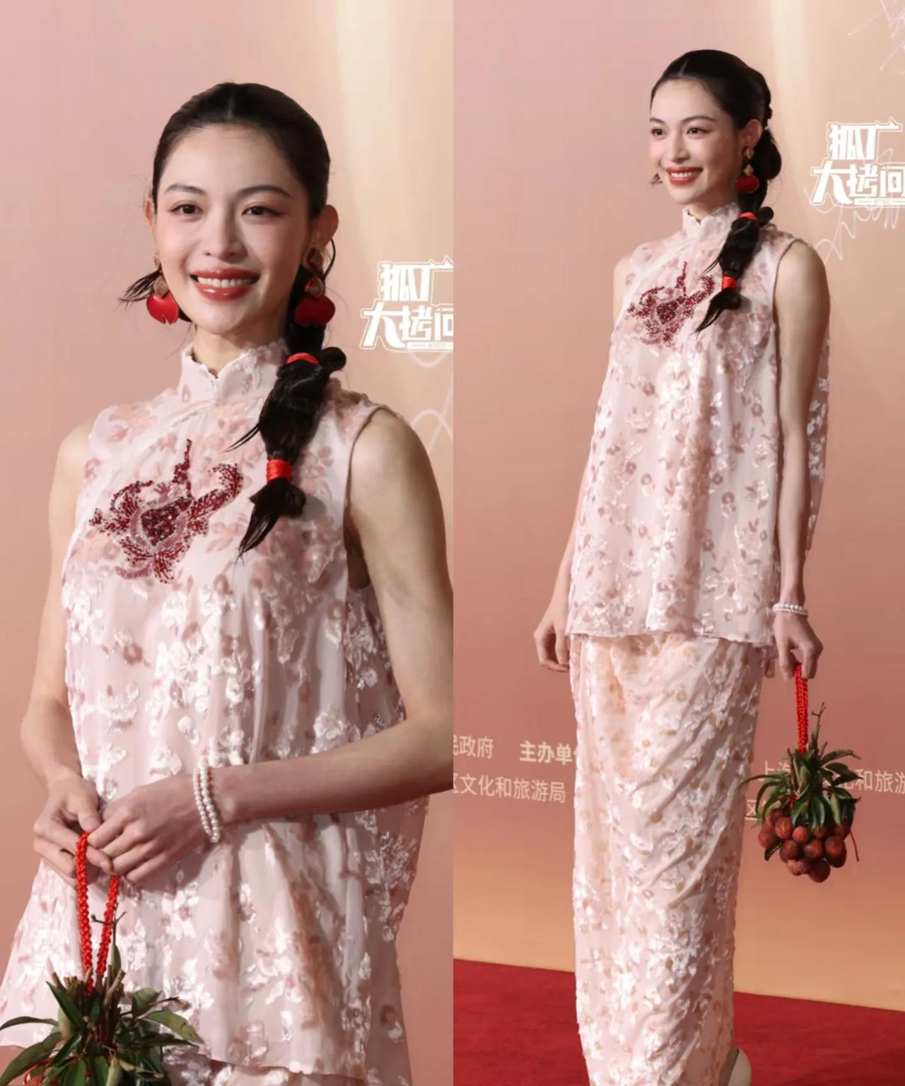 首届中国时尚之夜在上海举行，娱乐圈的大花小旦云集，这次红毯可以说是史无前例！因