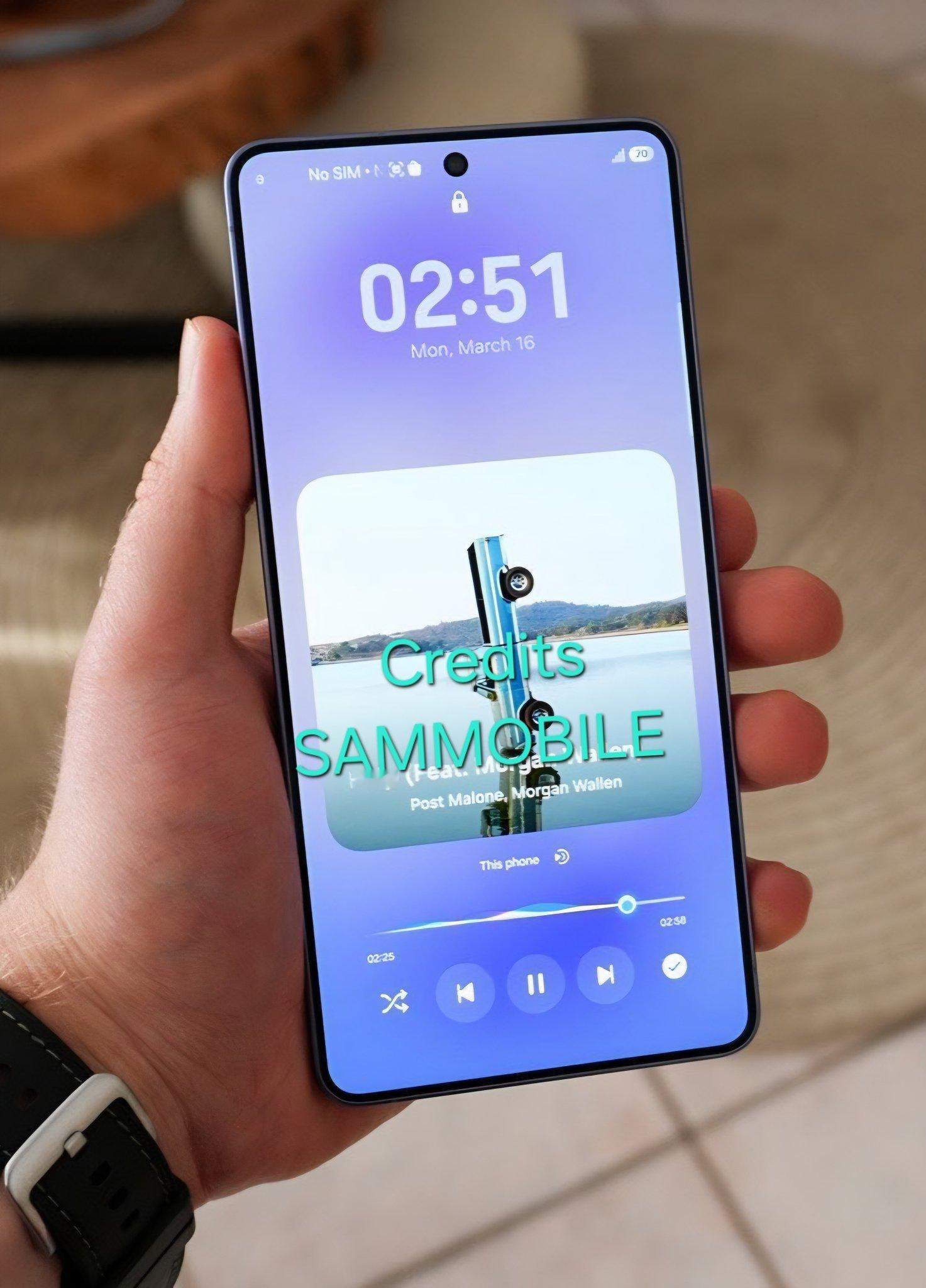 三星OneUI音乐锁屏设计第一张是OneUI8.5，第二张是OneUI