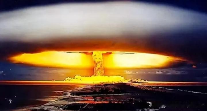 日本的报应终于来了，真是应了那句话，“多行不义必自毙。日本，为了偷偷达到拥核