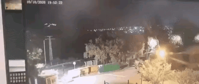 以色列防空雷达捕捉到一不明飞行物突袭以色列领空。以色列空军随后进行空中搜索未果。