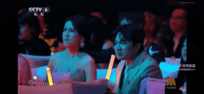 崔健啊，你要是嗓子有痰就吐出来，就连曾沛慈和王祖蓝，这两个人都绷不住了昨晚崔健在