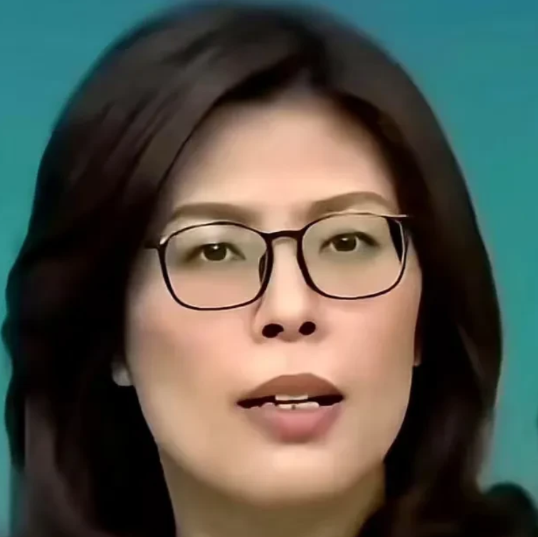 郑丽文被张亚中当场问到“要和平还是要统一”，郑丽文问住了！张亚中：“统一也是