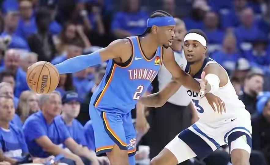 16胜1负谁能阻止雷霆的连胜脚步接下来打开拓者雷霆唯一的败仗就是被开拓者所