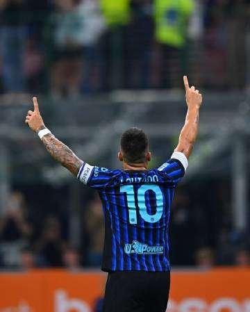 塔罗的球队归属感比在世俱杯时更强。与河床的比赛，阿库尼亚犯病的时候，劳塔罗还是以