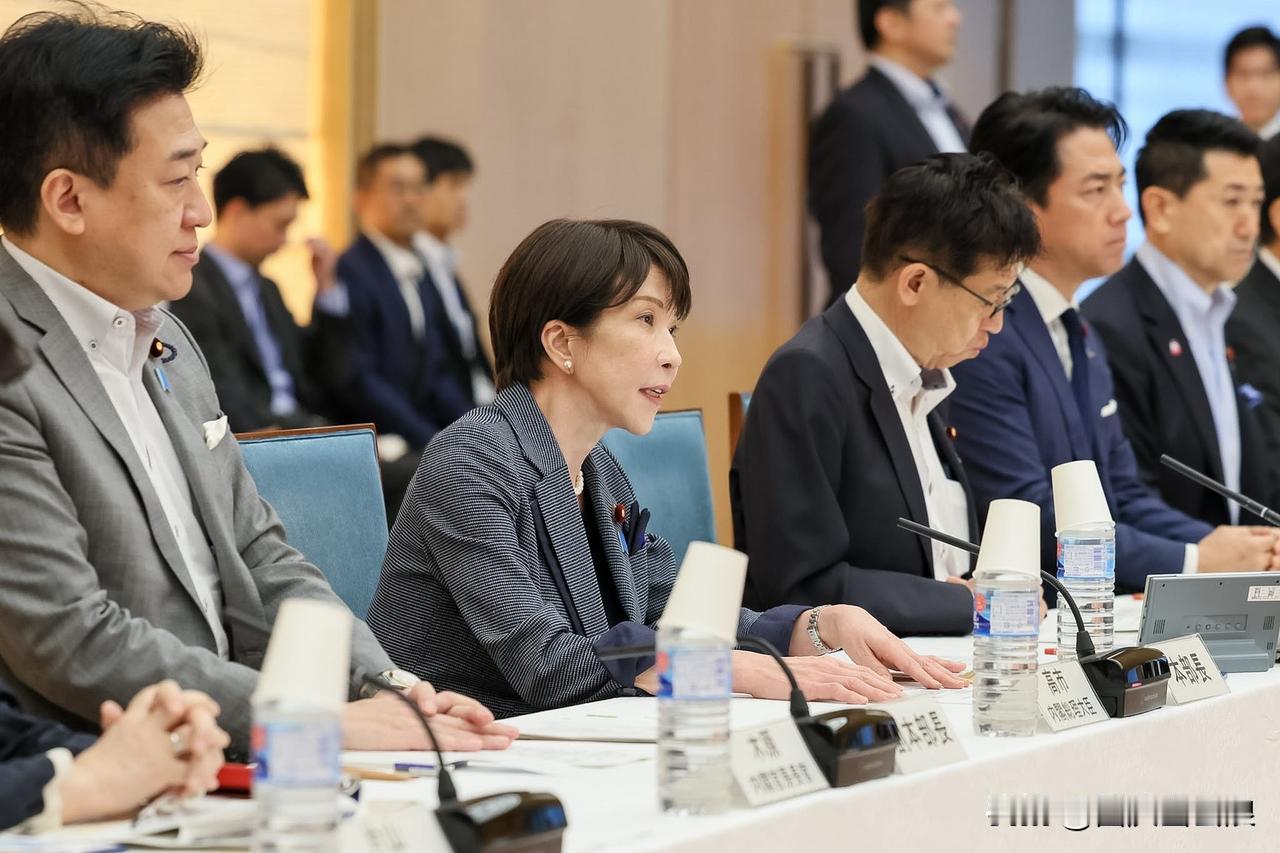 高市还在挑衅？在致谢名单中，高市早苗竟将台湾与中国并列！针对日本熊本地震，高市早