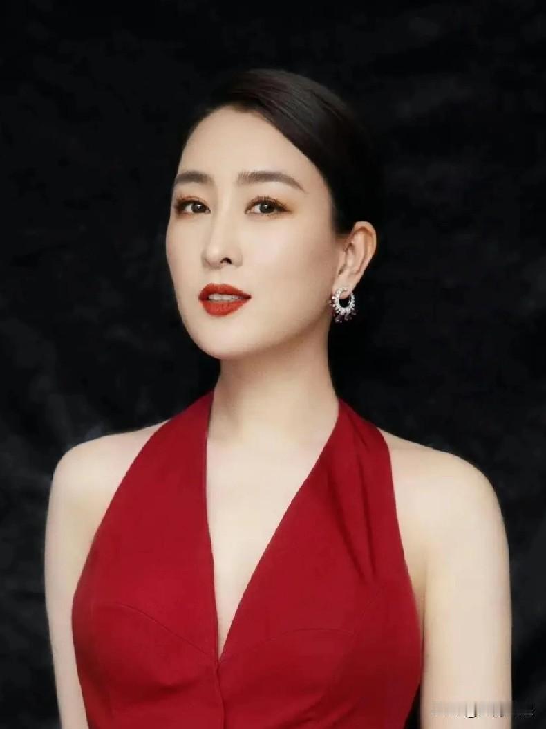 文艺评论家对马苏如此评价！这位评论家说马苏戏路宽广可塑性强对角色的把握