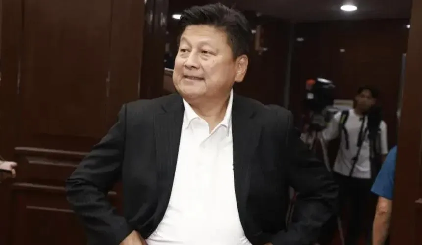 傅崐萁承诺以支持朱立伦的力度支持郑丽文！傅崐萁的表态非常重要，毕竟他支持郝龙斌当选国民党主席。其实在