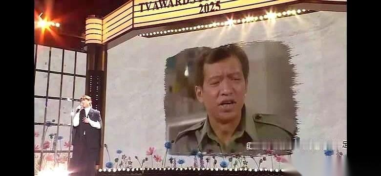 我真的，大半夜的，差点被一条新闻送走。TVB颁奖礼，悼念逝世艺人，名单里居然有