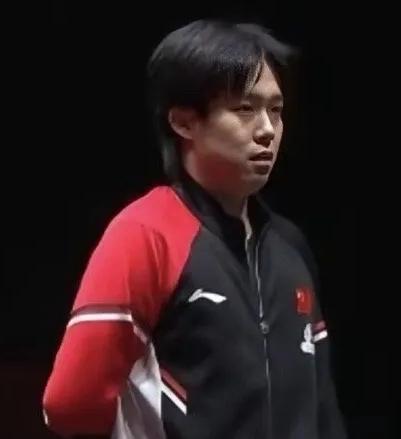 王楚钦退赛的背后：看似他自愿退赛，实则团队的退赛。早在2023年WTT果阿