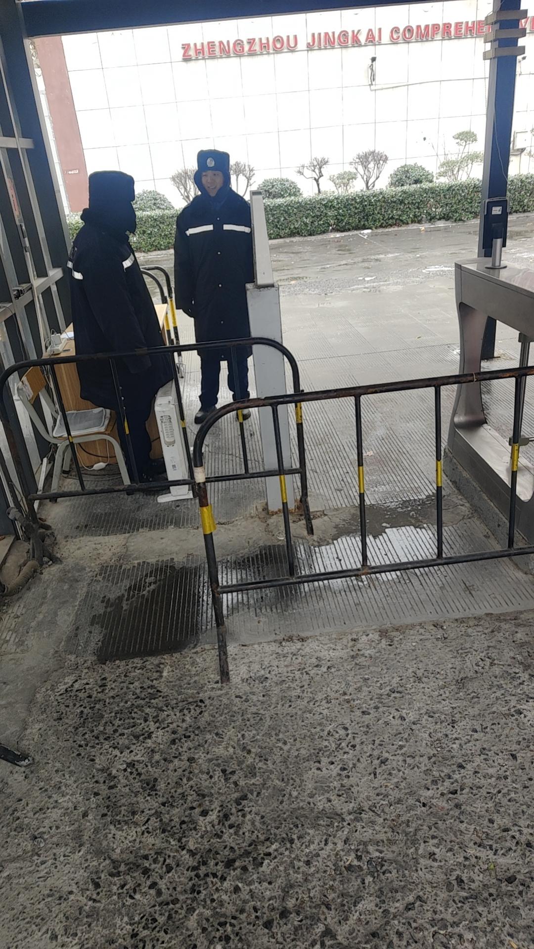 大年三十，给你2万块钱让你加班你愿意吗？我看到有人回答，如果是真的，自己