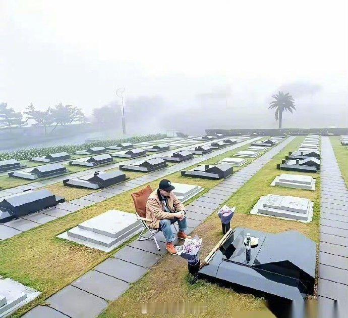 有时候真觉得这世界太荒诞了当好女人需要做到很多很多当好男人却只要表演深情就够了