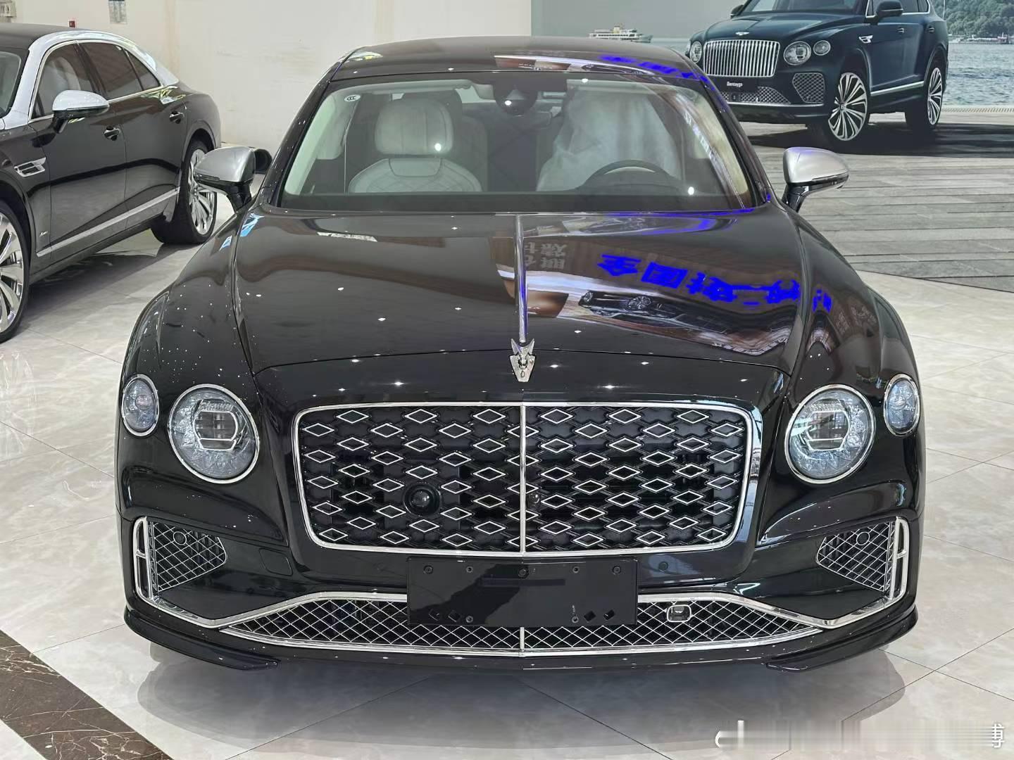 清仓，可增可普，25款中规宾利飞驰穆来勒，现车，当天可提，喜欢您来祝师傅甄选车汽