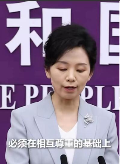 中美终于要谈了！今天中国正式作出表态，为了中国和世界发展大局考虑，在美国多次主动