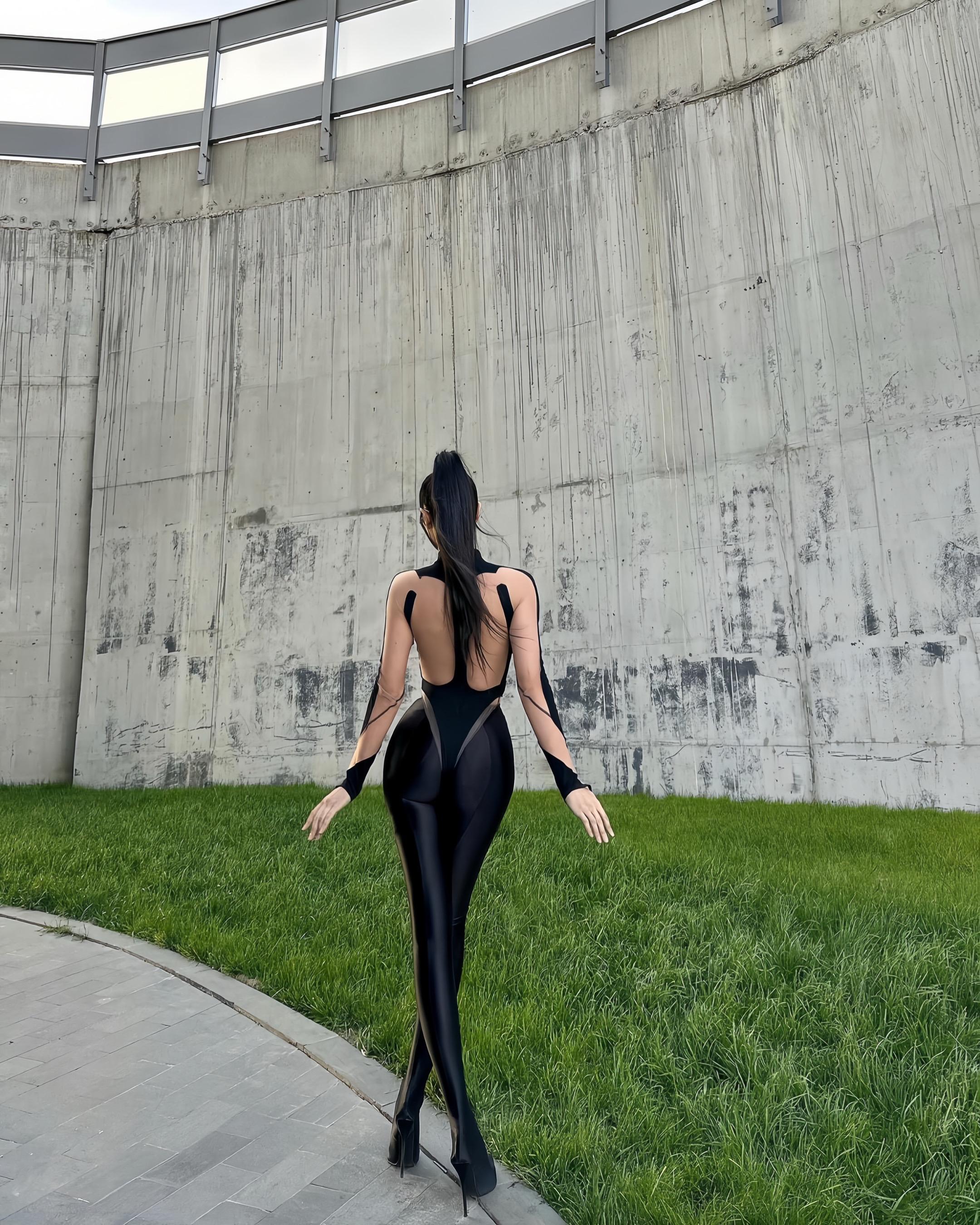 美式东北辣妹。