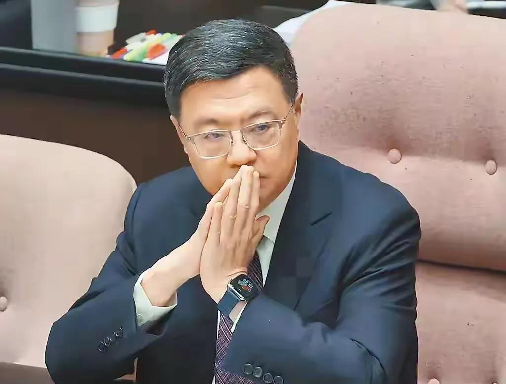 韩国瑜向卓荣泰撂下重话后，卓是否改弦更张？1.6万人投票结果一边倒！连日来，韩