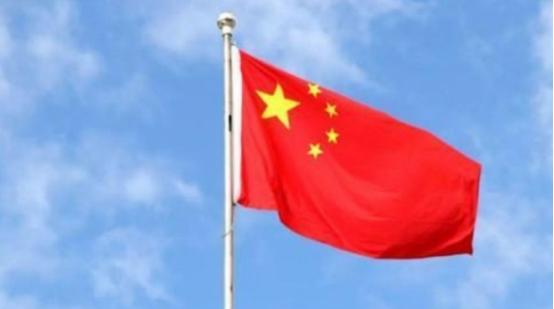 美媒又开始整幺蛾子了！5月11日《华尔街日报》发了篇文章，给中国贴了个特别矛盾的