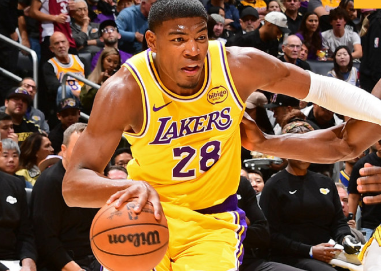 湖人又从死敌绿军挖走控卫！4连胜背后藏着2020年夺冠密码，这次能重演奇迹吗？