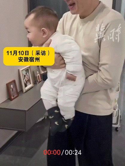 太幸福了！安徽宿州，奶奶突然来家里看大胖孙，不料奶奶刚把头探进门来，孙子瞬间激动