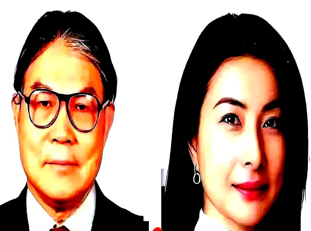 79岁首富洗碗，只因迟到3分钟霍震霆卷着两万块西装袖口，站水池前冲泡泡，没