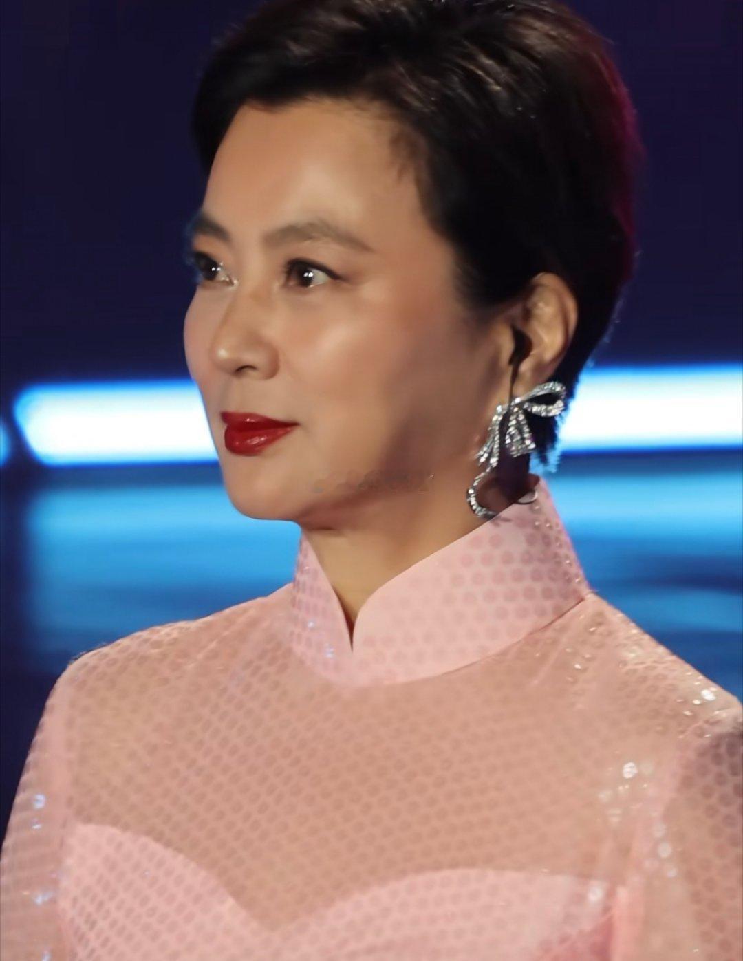 演过西游记的女演员，你能猜出来她是谁吗？