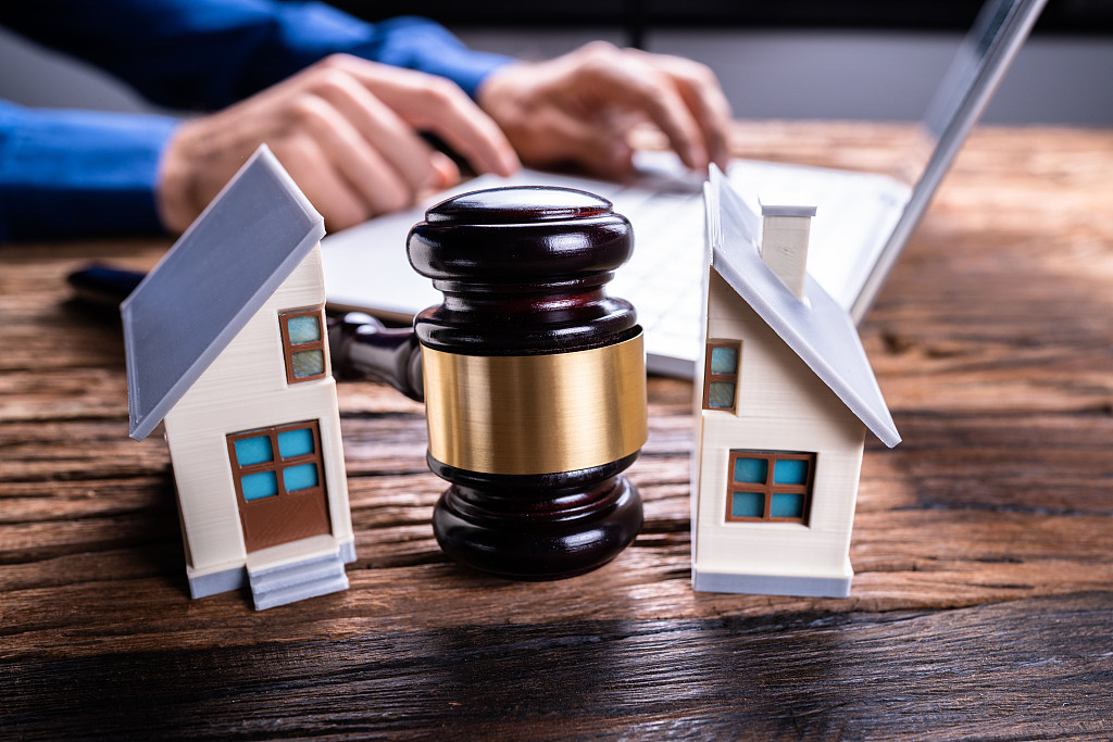 华夏幸福因417万欠债宣布“预重整”, “平安系”董事登报发声质疑