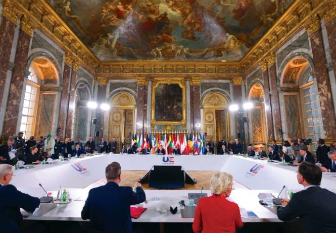 当着一众欧盟领导人的面,马克龙撂下狠话:“中国再不放开稀土出口管制,欧盟忍无可忍